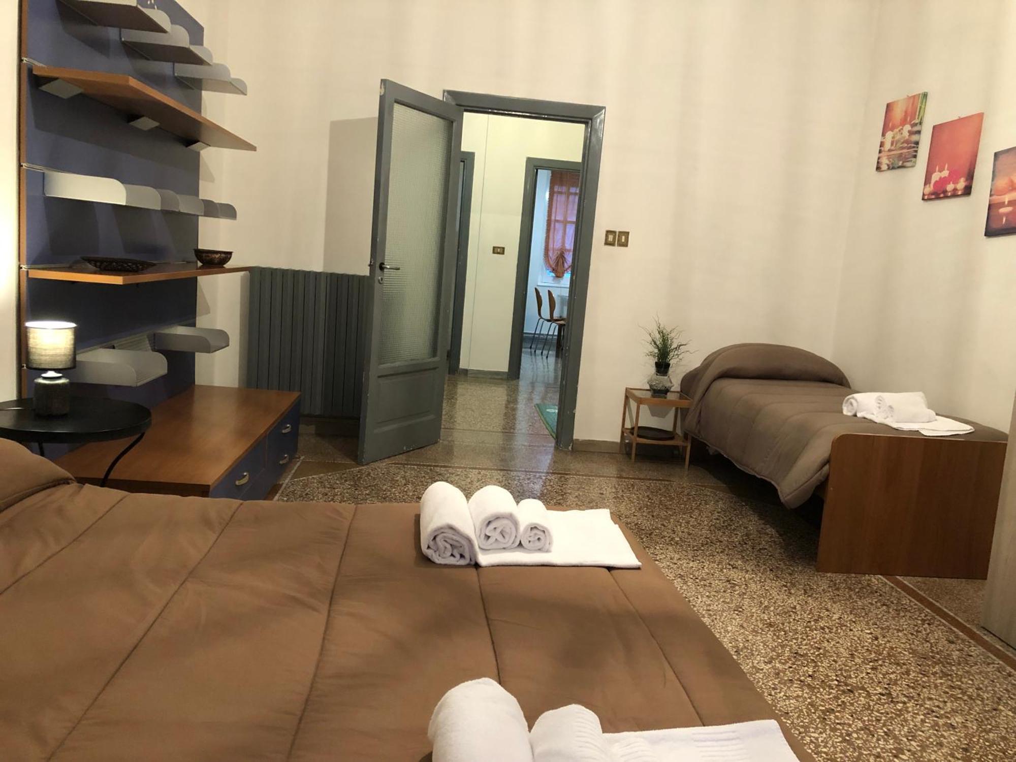 Tarumbo Holiday Intero Appartamento 120 Mq Naples Extérieur photo